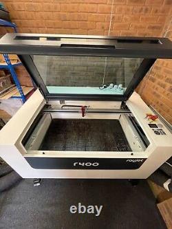 RAYJET R400 60W CO2 LASER CUTTER ENGRAVING & CUTTING MACHINE 1030 x 630mm AREA