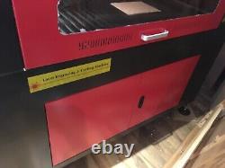 150w Lfj6090 Gravure Laser Tailleur Machine Graveur Cutter 600x900mm Zone De Travail