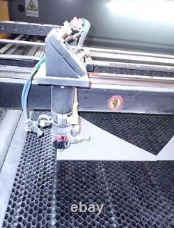 Machine de gravure / découpe laser CO2 Red Dragon RDL10080